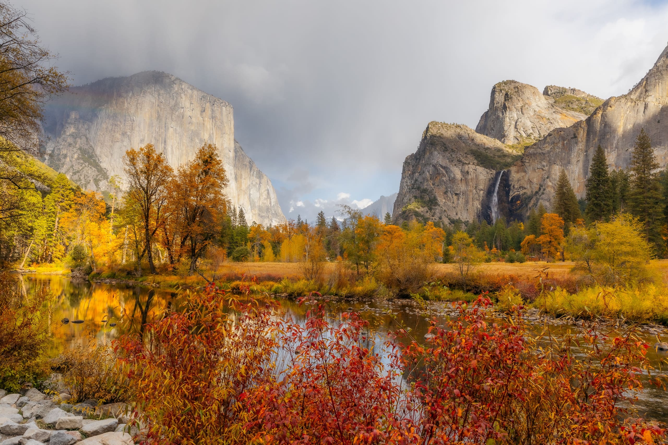 Tenaya at Yosemite scenic view